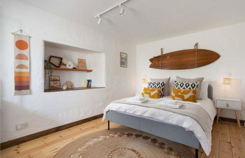 Naut Retreat, The Big Barn - Spacious & cosy cottage, walk to Porthcurno beach, Pedn Vouder & Minack Theatre - Photo 5