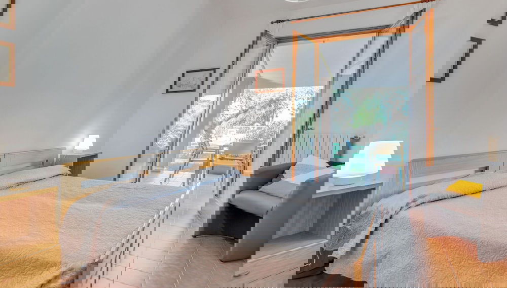 Comfortable Apartment in Garda With Swimming Pool - Foto 1, Habitación