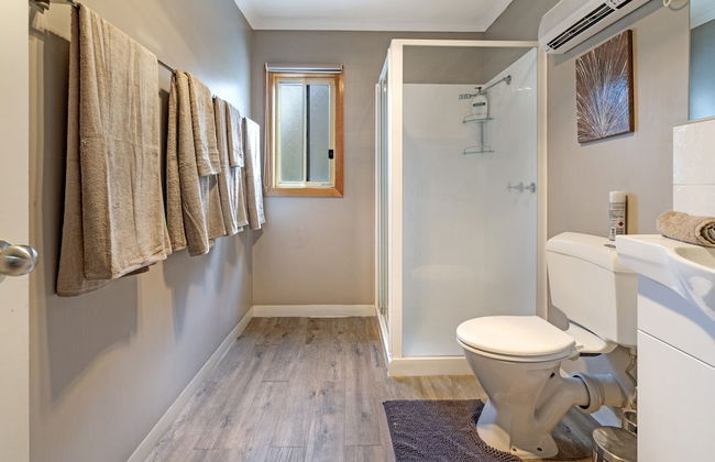 Mole Creek Cabins - Photo 67