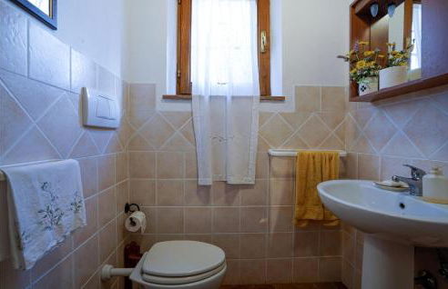 4 Bedroom Lovely Home In Cetona - Foto 21