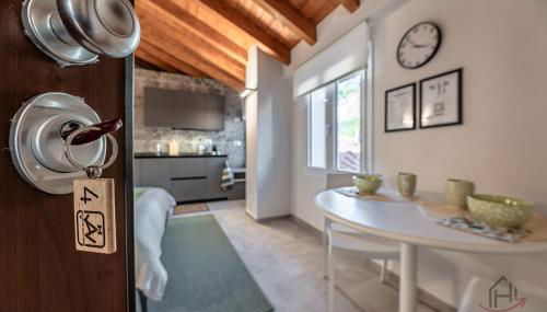 Alta Via 4 - Free Parking - Sea 20 min - A-C - Foto 3