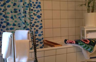 SchlossparkFerienwohnungen Rheinsberg mit Garten - Foto 19