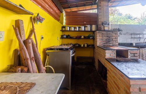 Casa de Campo com Piscina, Sinuca e Churrasqueira - Foto 3