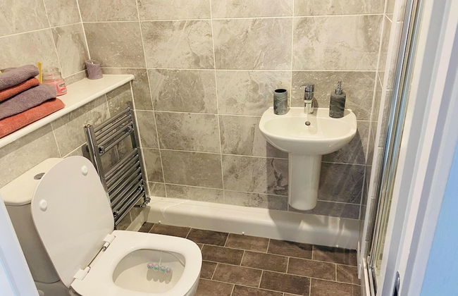 Beautiful 2-bed Apartment in Glasgow - Foto 17