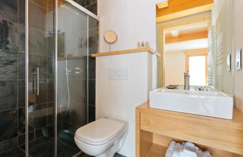 Chalet Isabelle Mountain lodge 5 star 5 bedroom en suite sauna jacuzzi - Photo 39