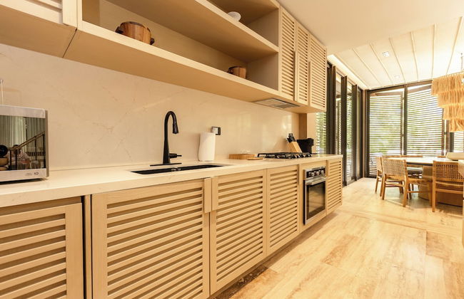 The Palm Luxury Villas Corasol by Lumina - Photo 45