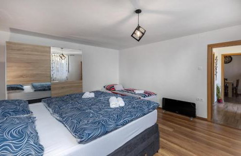 1 Bedroom Amazing Home In Ozalj - Foto 18