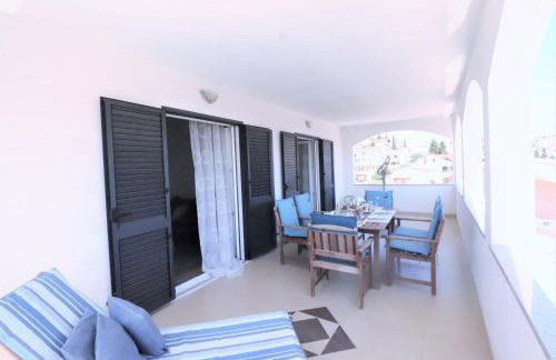 Villa Mendula Trogir - Luxury villa by the beach - heated pool - lush green garden - Photo 82