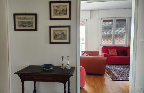 Charming Apartment In The City Center "Terrazza Sui Tetti" Con Parcheggio Gratuito - Photo 7