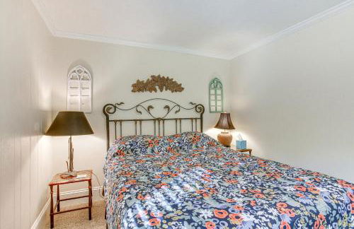 Relax Fireside! Frankfort Apt Near Dtwn and Beaches - Photo 19