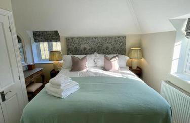 Northbrook Cottage, Farnham, up to 8 adults - Photo 17