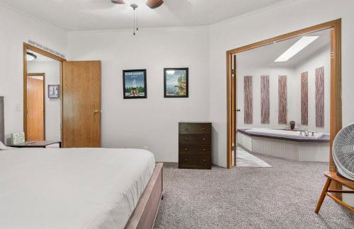 The Sweet Retreat by Simple Life Rentals - Photo 36