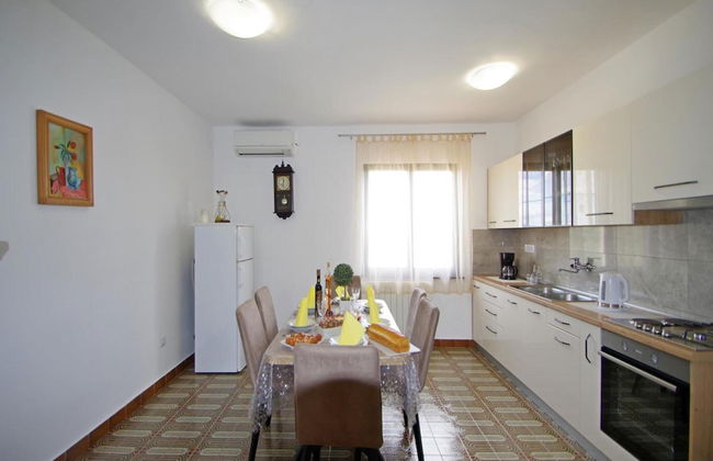 Comfortable and Quiet Apartment in Istria With Privacy - Foto 8