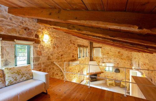 Nature Retreat Green Oasis Villa with Private Pool & Rooftop Hot Tub - Foto 29