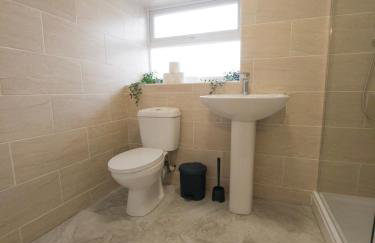 Super Convenient Keyless Entry Two Bedroom Loft by Property Promise - Foto 29