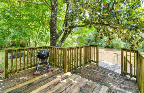Riverfront Anglers Cabin in Fairhope with Deck! - Foto 19