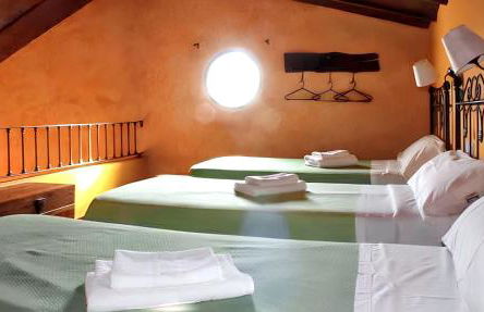 Comfortable House in Estepa with Shared Pool - Photo 8