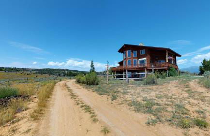 Juniper Ridge 5 BR Family Cabin - Foto 4