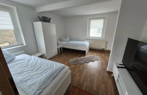 Monteurzimmer und Ferienwohnung bei Leuna, Halle, Leipzig - Foto 10