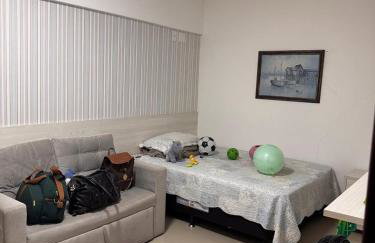 Um apartamento com vista para oarma - Foto 6