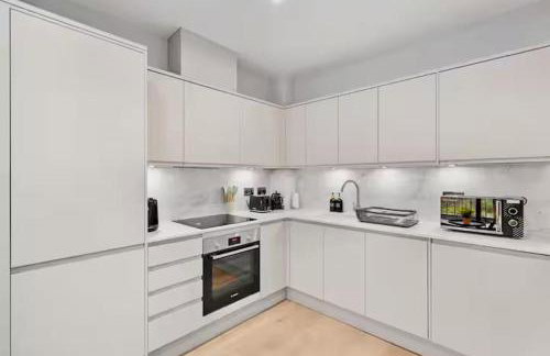 Stylish 1 Bed Apartment - Foto 3