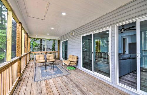 Relaxing Riverfront Cottage with Boat Dock! - Foto 18