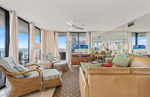 Oh Buoy! Catch the Breeze at This Beachfront Escape! Sleeps 8! - Foto 77