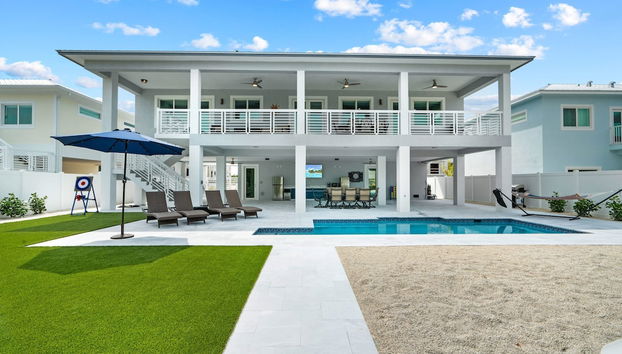 Luna Light Waterfront Pool Dock Views - Foto 3, Habitación