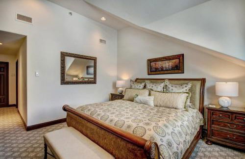 Luxury Ski-In 3 Br Penthouse Inside Pines Lodge, Sleeps 10! Condo - Foto 16