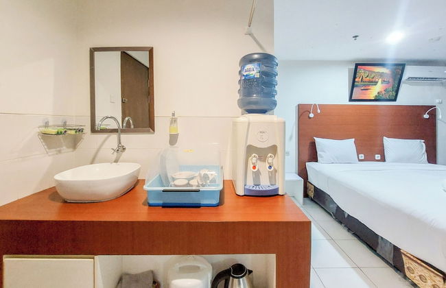 Good And Restful Studio (No Kitchen) At Sentraland Medan Apartment - Foto 12
