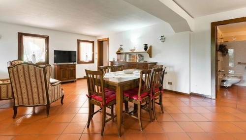 Comfortable House - Garden and Parking - Foto 3