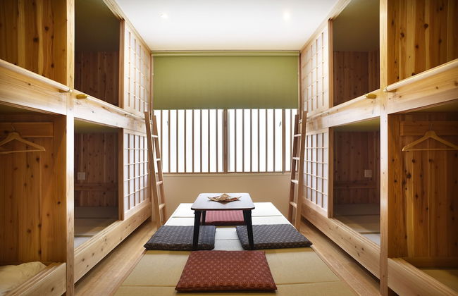 Ten Apartment Hotel - Photo 40