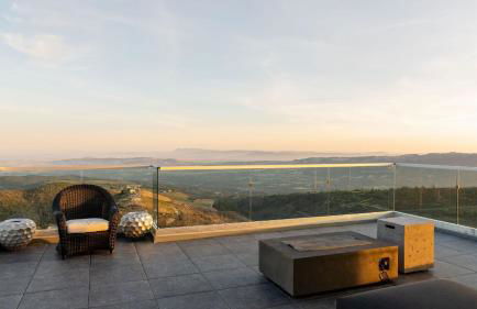 Belleza by Avantstay Hilltop Mansion w/ Pool, Panoramic Views & Ultra Modern Interior - Foto 74