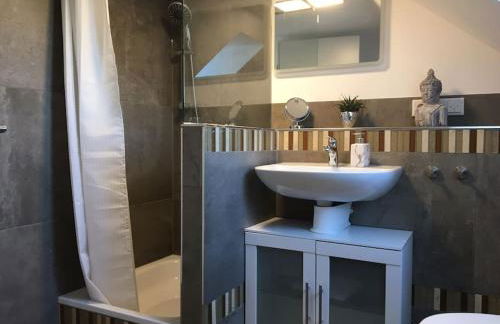 Ferienwohnung Weinbergsblick optimale Stadtnähe - Foto 17