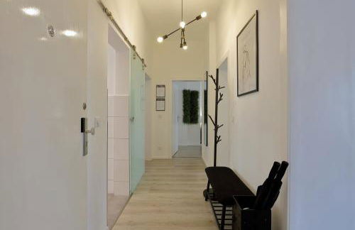 Modern und ruhig, mit Garage & PS4, nahe Messe, RÜ und Uniklinik, voll ausgestattete Küche, Bad mit Dusche und Badewanne - Foto 14