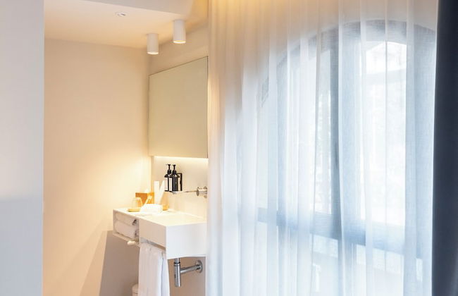 La Casa Del Sol Hotel - Photo 35