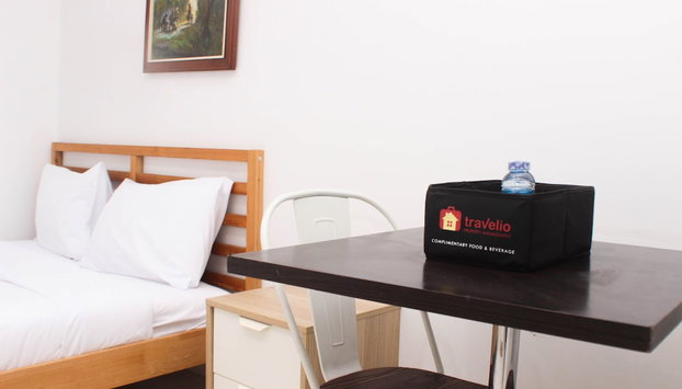 Elegant Studio At Azalea Suites Apartment - Foto 4, Habitación