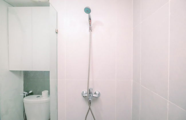 Cozy Living Studio Room Royal Sentul Park Apartment - Foto 12