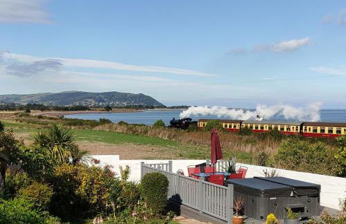 Blue Anchor House - Seaview, Hot Tub Apartments - Photo 1