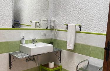 Cuevas Uropia - Foto 32