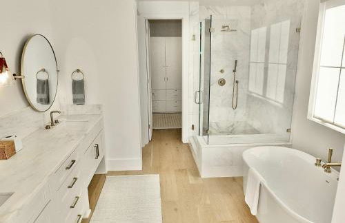 Beach Paradise - Stunning 3-Story in Long Beach - Foto 54