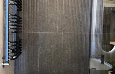 Family & Business Apartments PREMIUM No1 - 1 Bedroom with Private Jacuzzi, Balcony, Parking - Photo 65