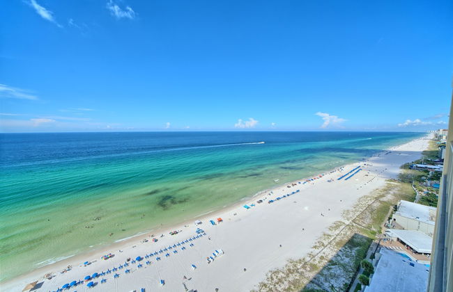 Wondrous Condo with Beach Access and Poolside Beach - Unit 2103 by RedAwning - Foto 34