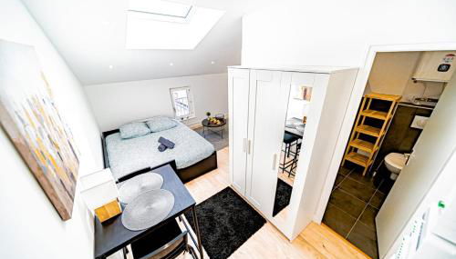 Le Californie - Agréable studio - wifi inclus - Foto 2, wardrobe