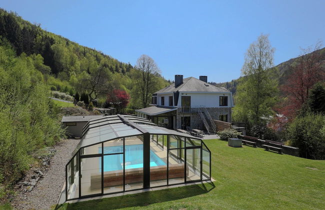 Modern Mansion in Vielsalm With Sauna and Private Pool - Foto 1