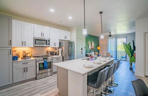 Glitzy 2BR Walk to Westgate Pool Gym WD - Foto 23