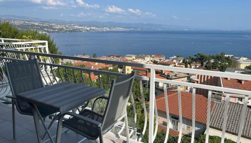The Best View Apartment - Photo 4