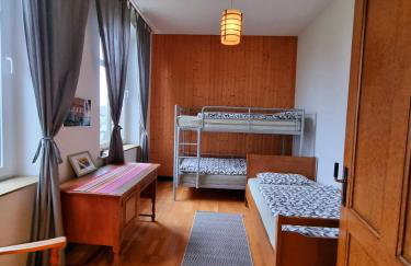 Das alte Herrenhaus auf dem Bio-Bauernhof - Foto 18