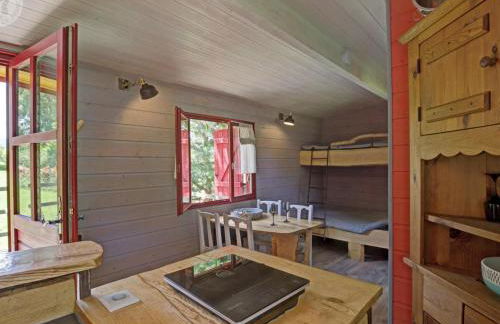 Roulotte pittoresque 4 pers avec animaux admis, draps et ménage inclus - FR-1-496-308 - Foto 14