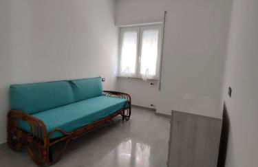 The Blue House - Parking Space Included - Foto 2